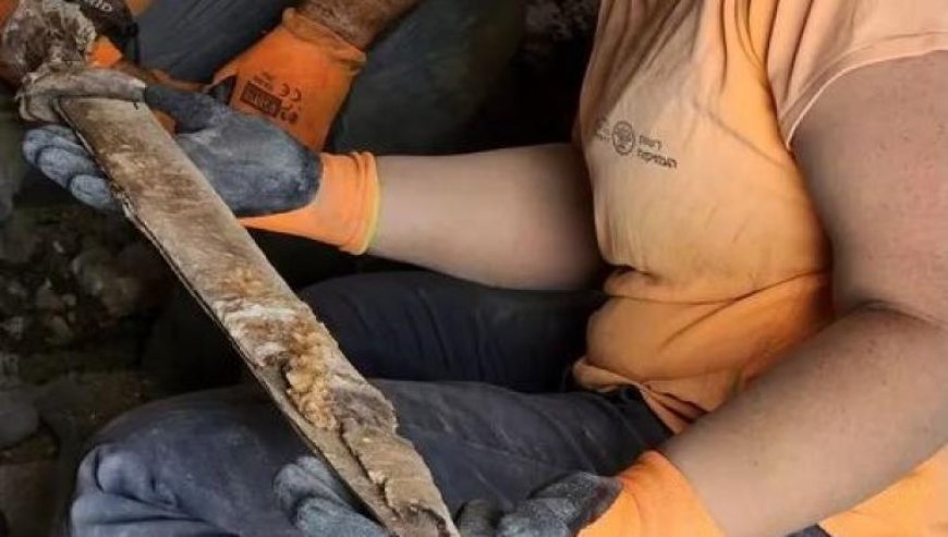 Le spade del Mar Morto