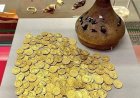 Un tesoro di 160 monete d'oro (aureus) è stato recuperato dal pavimento di una casa romana a Corbridge, in Inghilterra
