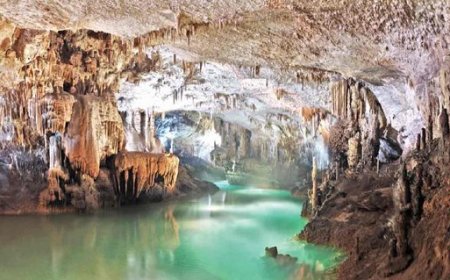 Grotte di Frasassi (Italia)