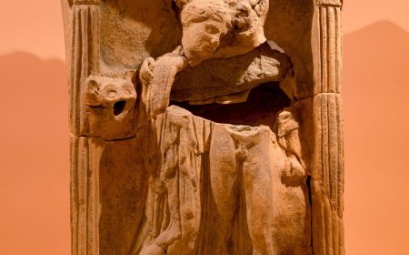 La città antica di Medma, situata dove oggi si trova Rosarno (provincia di Reggio Calabria), fu costruita dai Greci della Magna Grecia