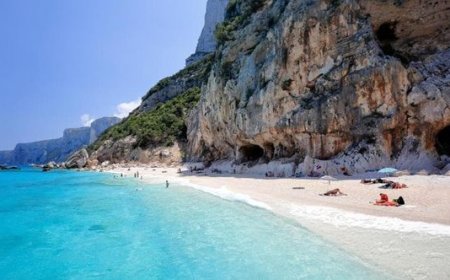 Cala Goloritzé, in Sardegna, è una delle spiagge più mozzafiato del mondo